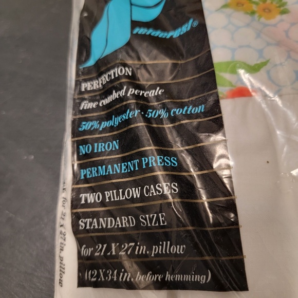 Vtg Fieldcrest White Floral No Iron Percale Two Pillow Cases Set For 21 x 27 in - Picture 5 of 7